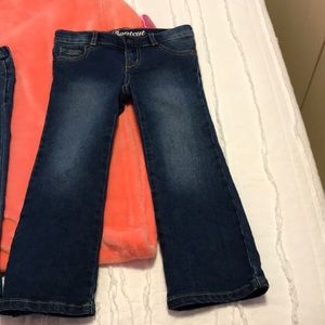 Little girls 3T bootcut jeans brand is Crazy 8